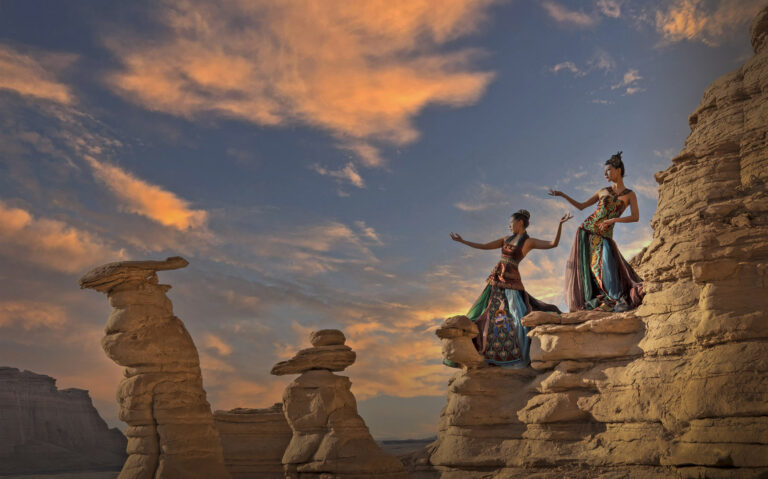 Planet Earth - Loulan Style